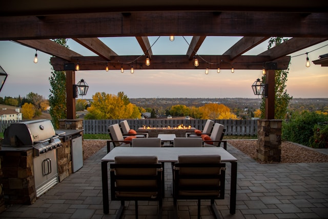 Concrete Patio Contractors Eugene OR: Custom Designs for Backyards, Gardens, and Outdoor Seating Areas